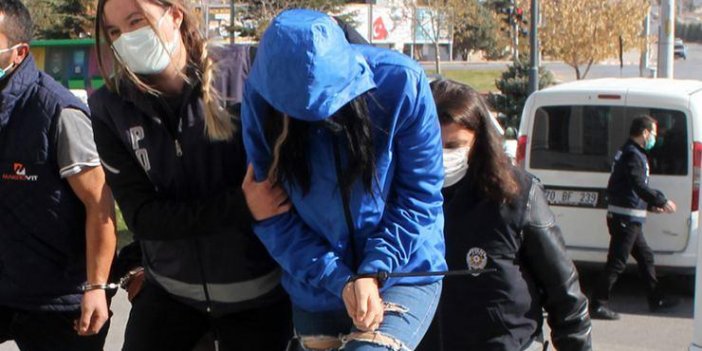 Fuhuş Çetesinin Patronu Anne ve Kızı Çıktı!