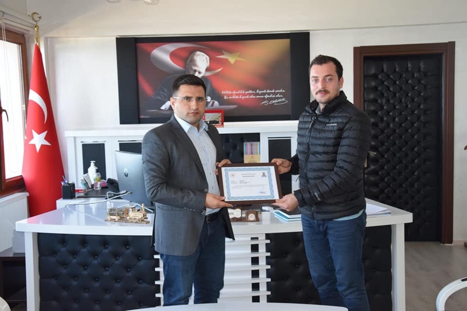 Selde Liderlik Eden İmama Başarı Belgesi