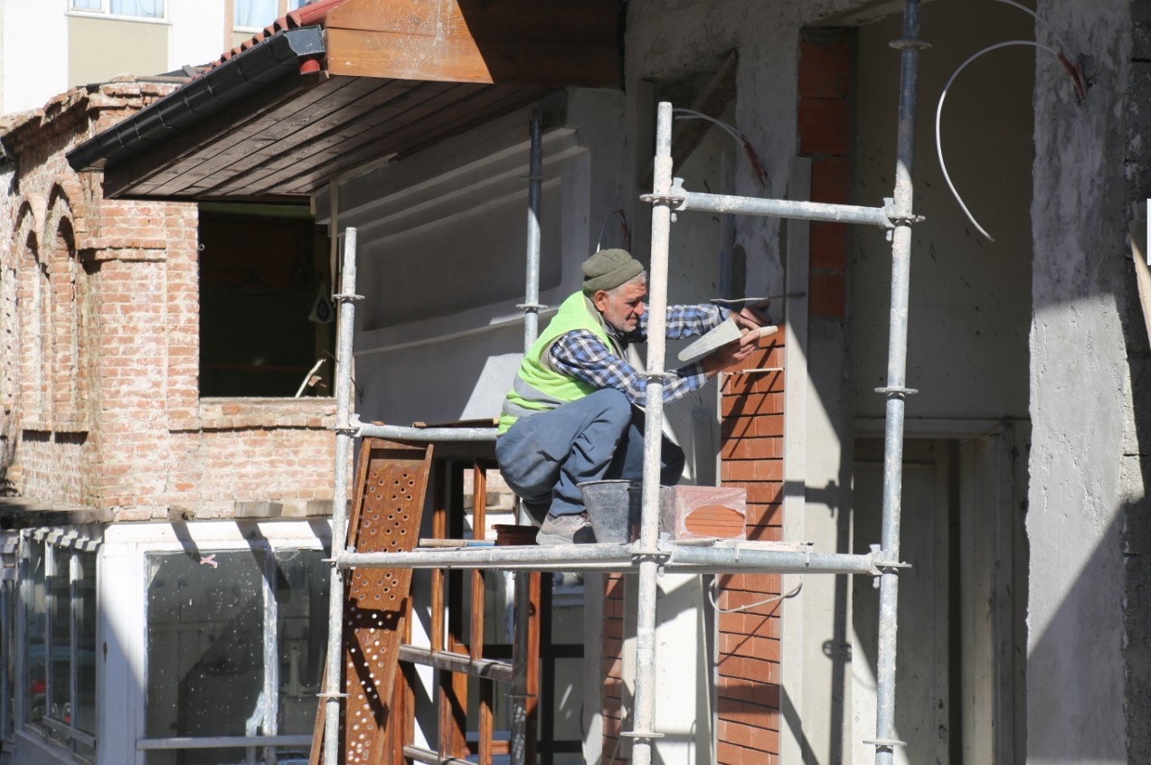 Boyabat’ın Tarihi Çarşısı Adım Adım Eski İhtişamına Kavuşuyor
