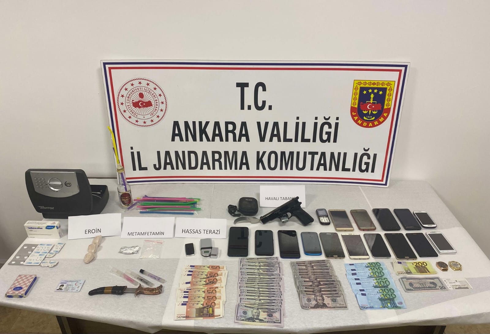 Ankara’da Uyuşturucu Operasyonu: 6 Gözaltı