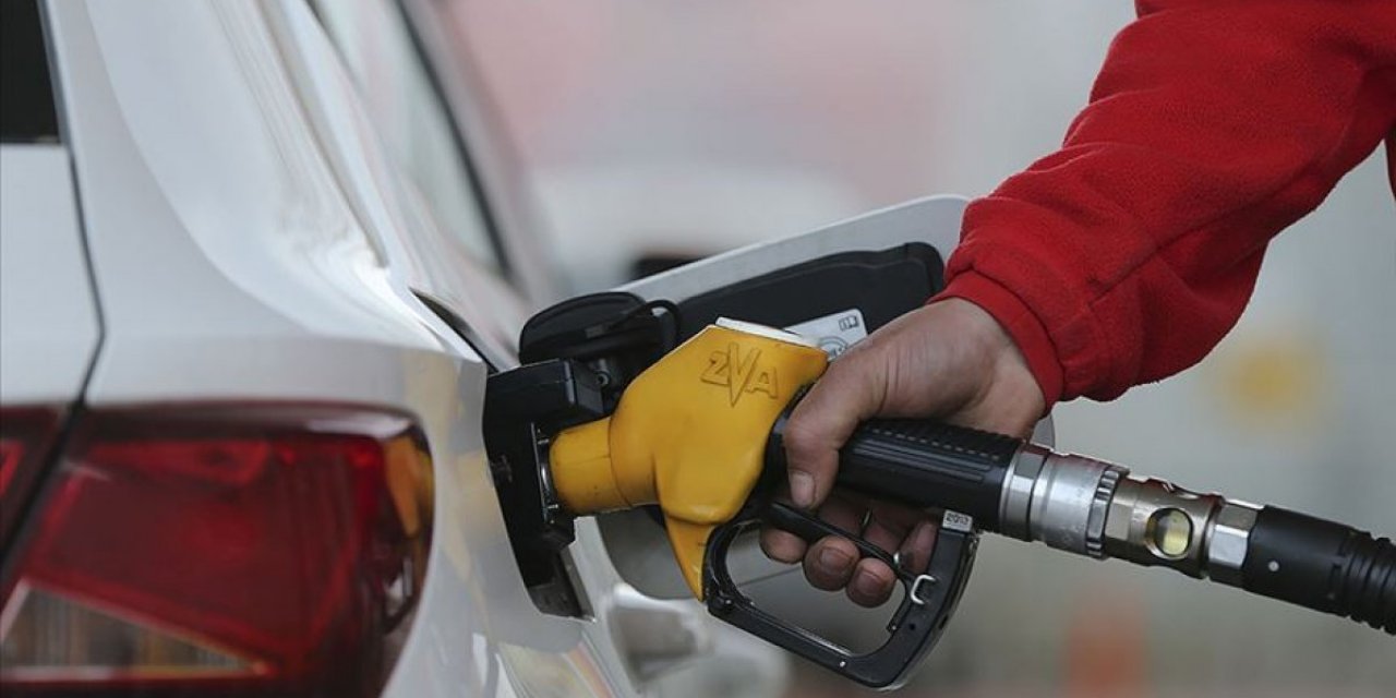 Japonya’da benzin fiyatları rekor kırmaya devam ediyor