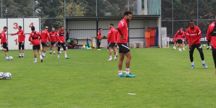 Erol Bulut: "Deplasmandaki talihsizliğimizi Galatasaray maçı ile değiştirmek istiyoruz"