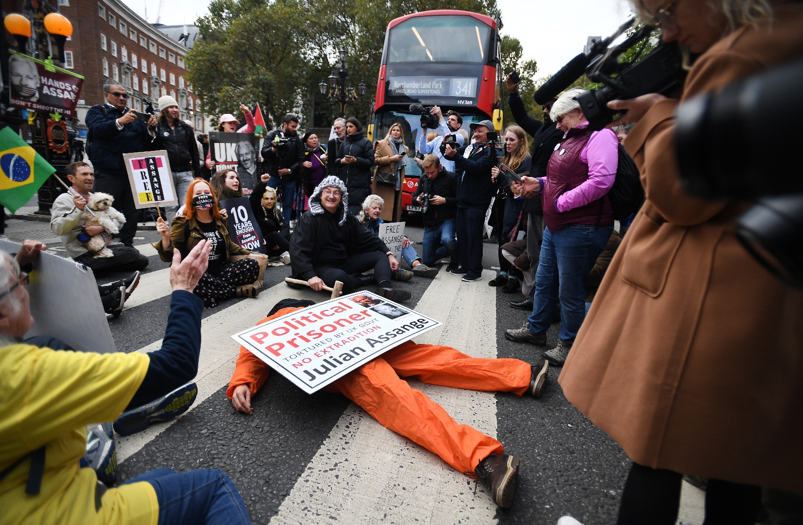 İngiltere’deki Assange’ın ABD’ye iadesi hakkındaki temyiz duruşması ikinci gününde