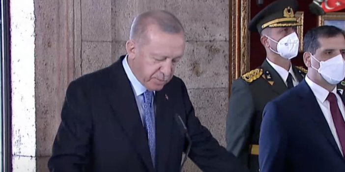 Anıtkabir'e giden Erdoğan'dan dikkat çekici mesajlar