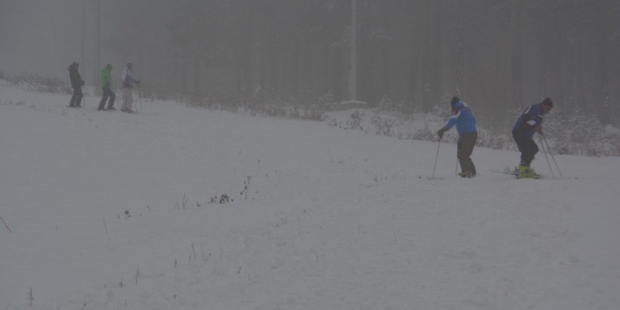Sarıkamışlı kayakçılar sezonu erken açtı