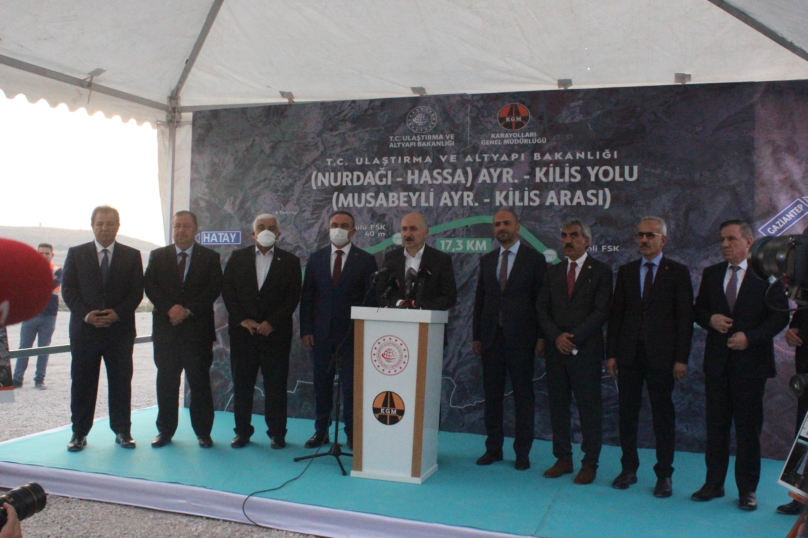 Bakan Karaismailoğlu’dan Kilis-akbez Karayolu Şantiyesine Ziyaret