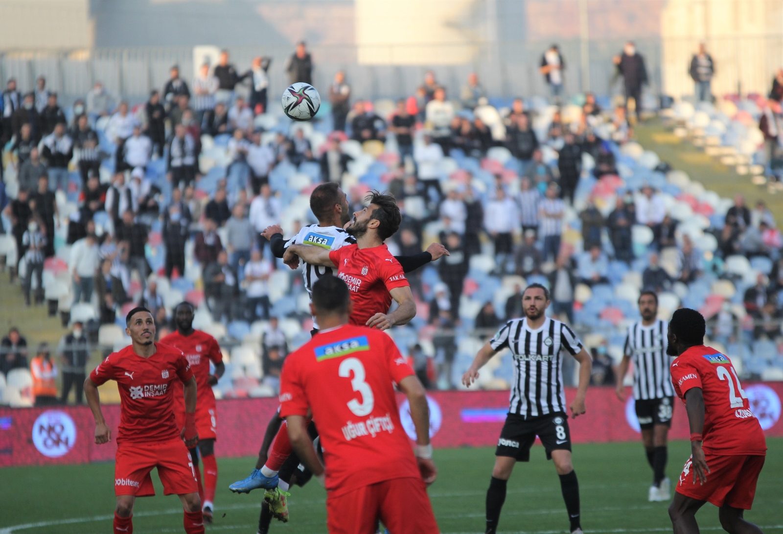 Spor Toto Süper Lig: Altay: 1 - Dg Sivasspor: 1 (maç Sonucu)