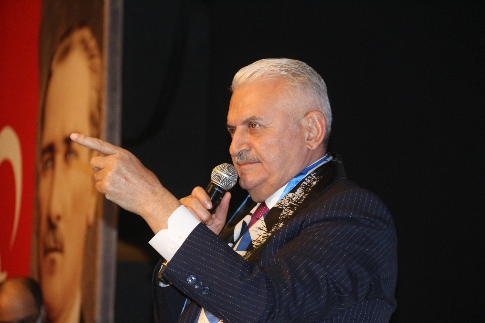 Ak Parti Genel Başkanvekili Yıldırım: "Kıbrıs Bizim İçin Siyaset Üstüdür, Et Ve Kemik Gibiyiz"