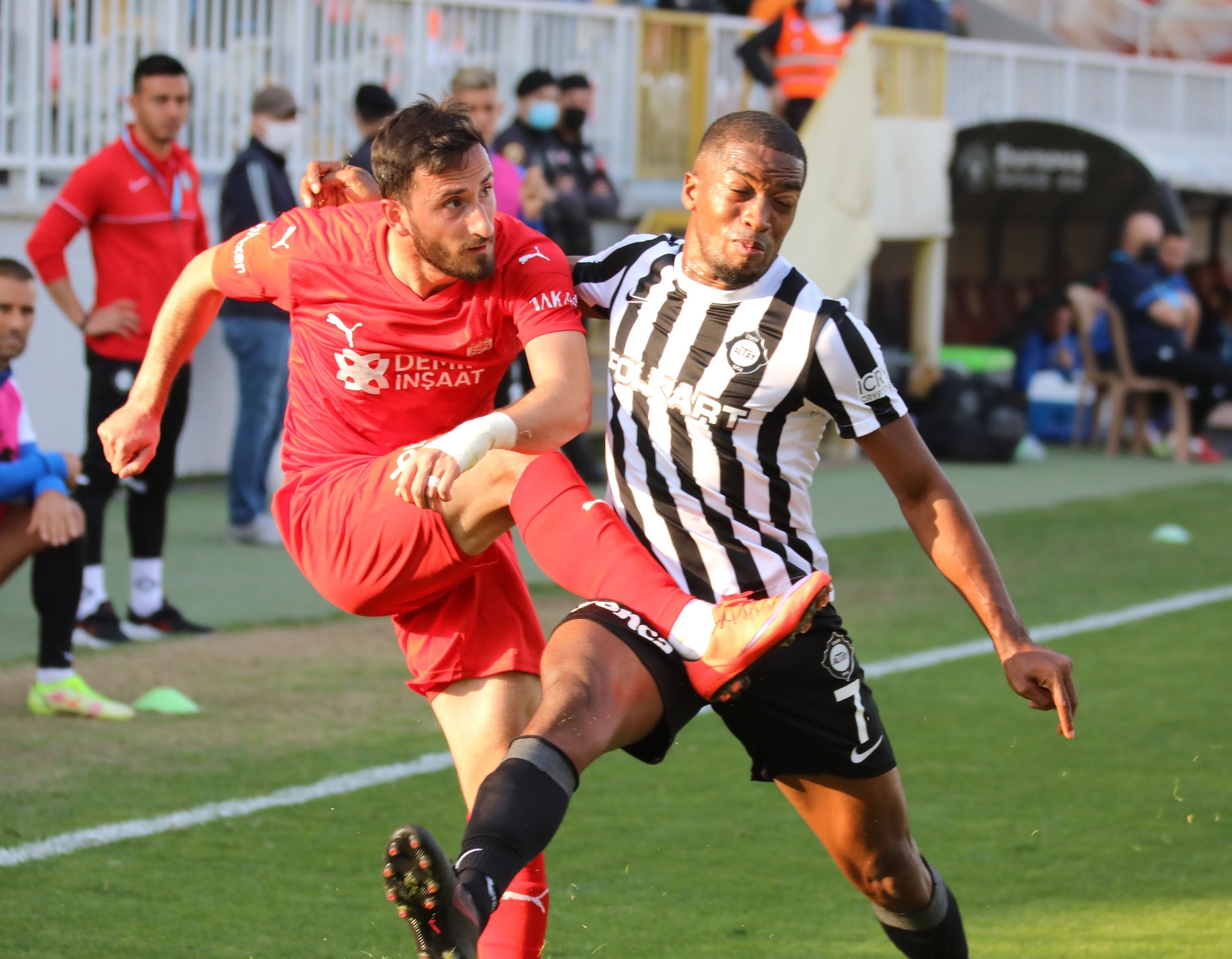 Sivasspor Ligdeki Altıncı Beraberliğini Aldı