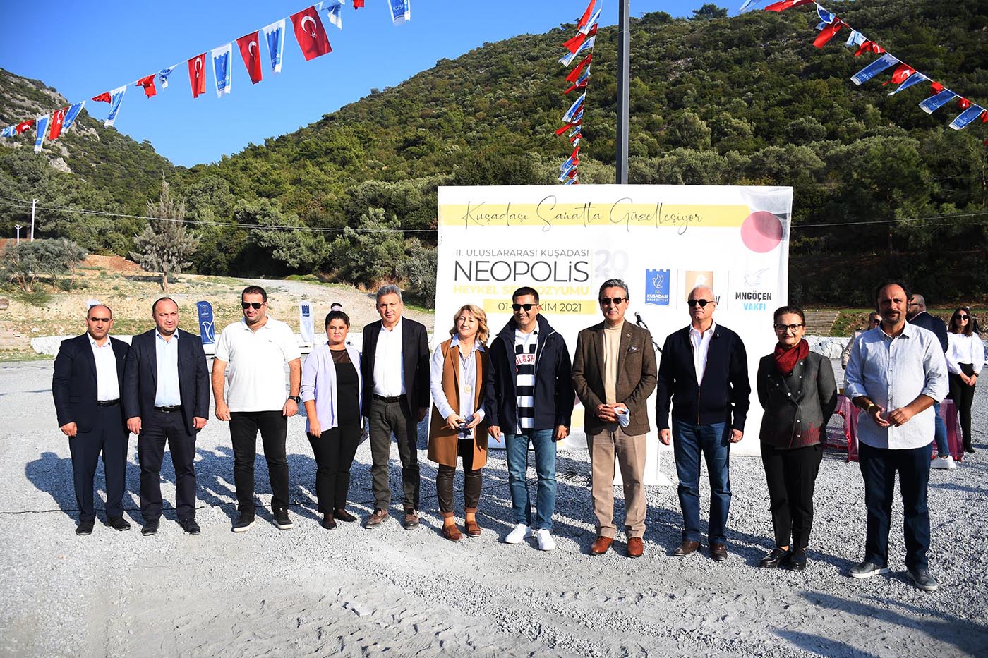 NEOPOLİS HEYKEL SEMPOZYUMU’NUN ESERLERİ SANATSEVERLERİN BEĞENİSİNE SUNULDU