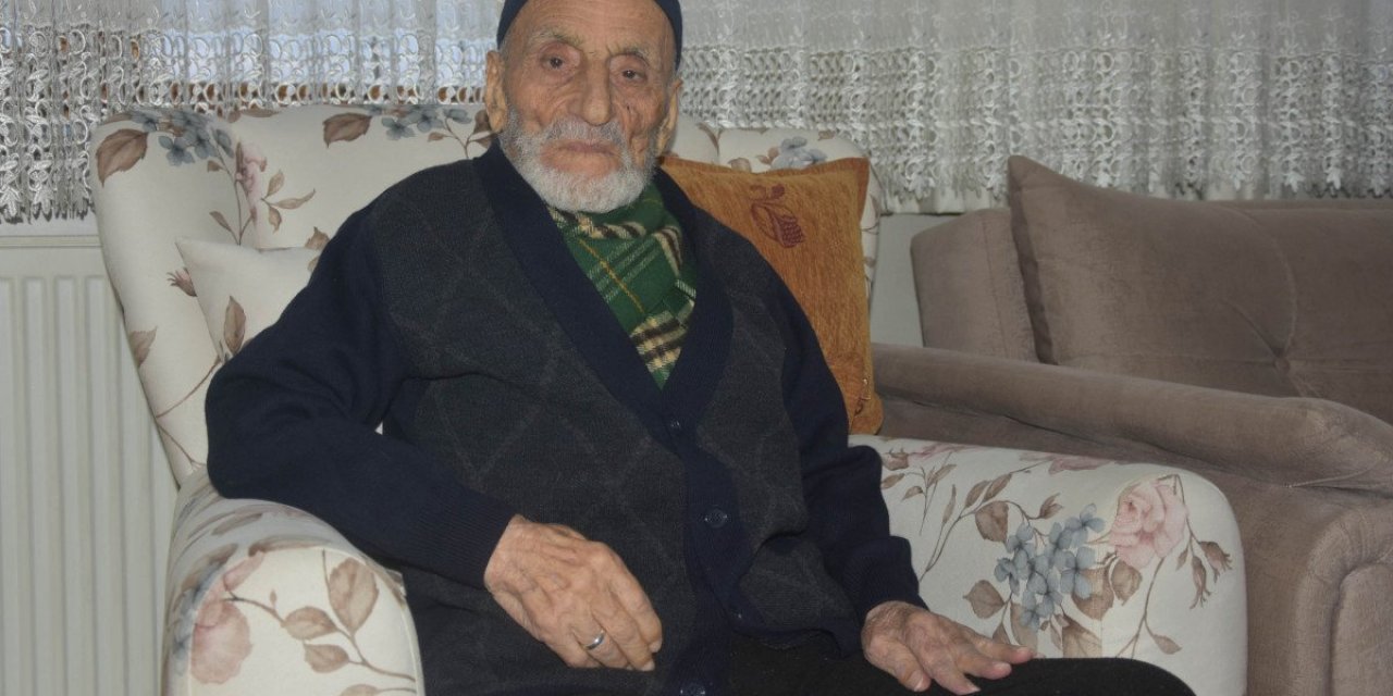Sivas'ta 99 yaşındaki adam koronavirüsü yendi