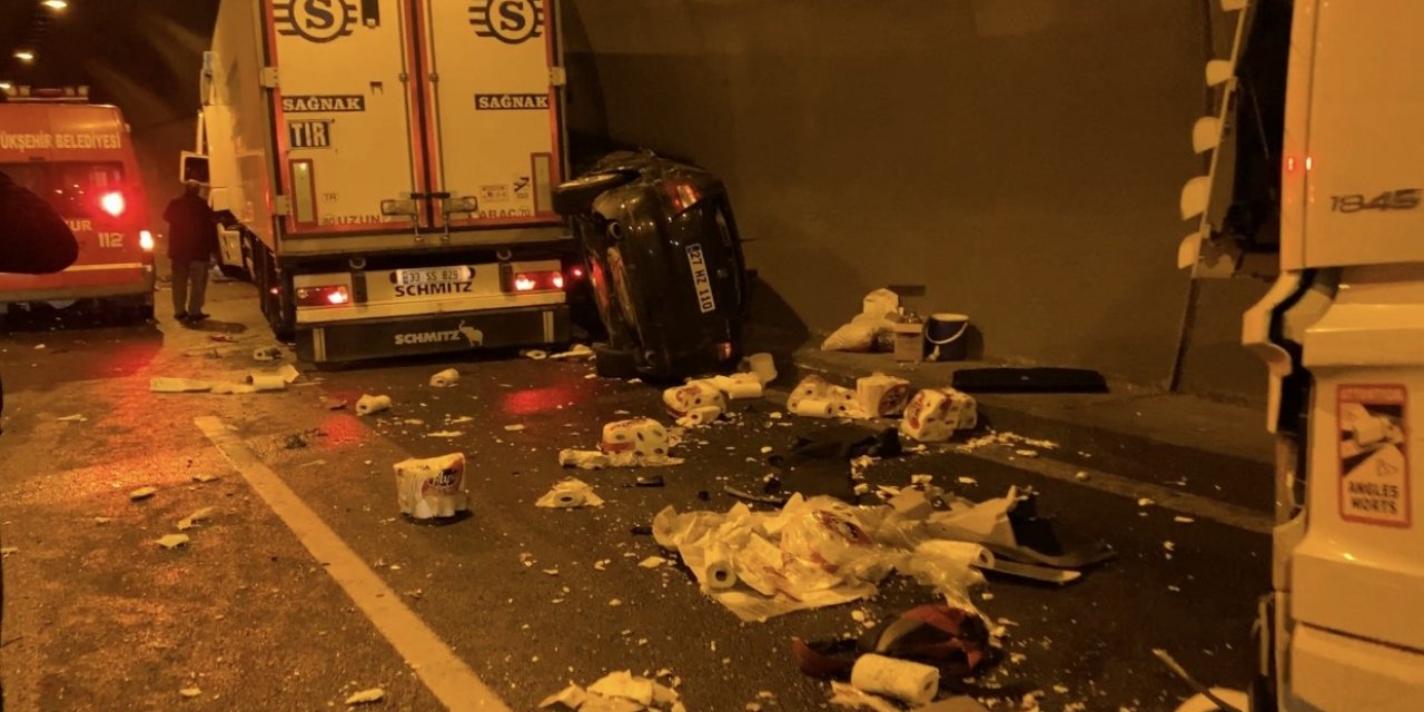 Adana-Ankara Otoyolu’nda zincirleme kaza: 4 yaralı