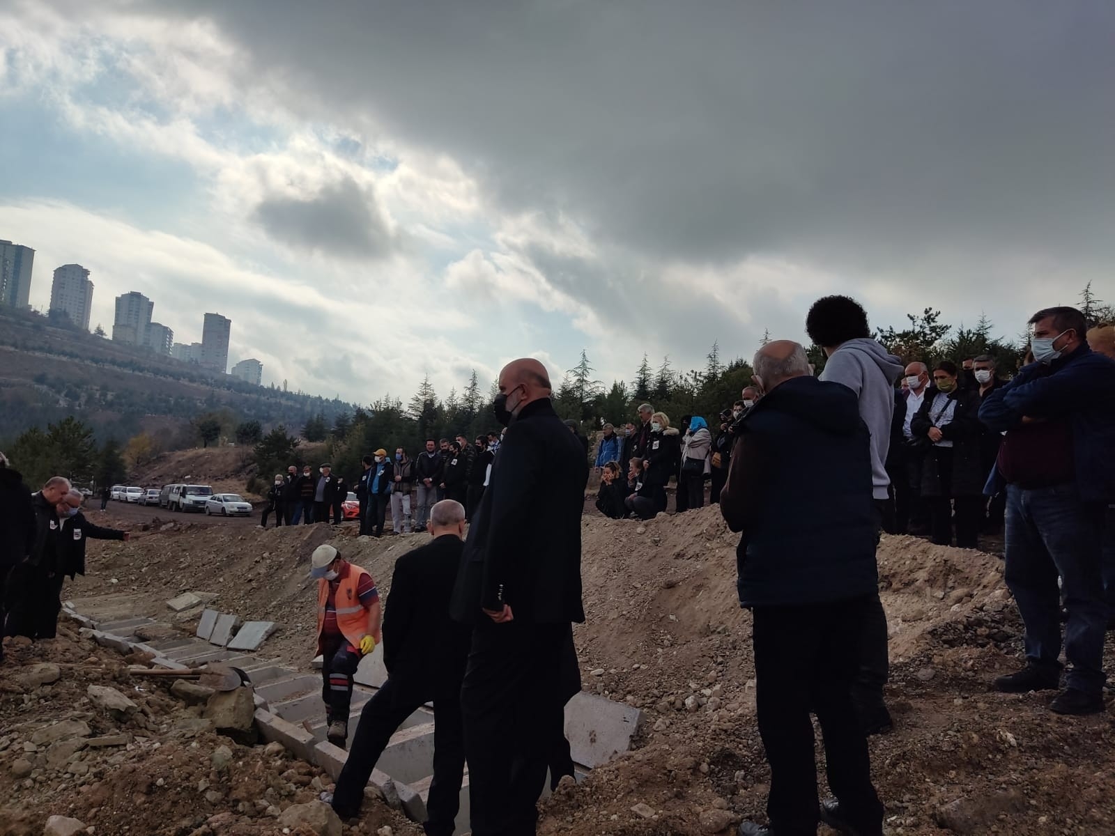 Tacizi Durdururken Öldürülen Genç Toprağa Verildi