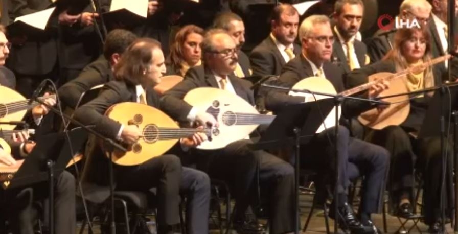 AKM’deki ‘Mozaik’ konserine sanatseverlerden yoğun ilgi