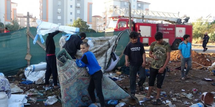Antalya’da yabancı uyruklu şahısların kullandığı metruk gecekondu alev alev yandı