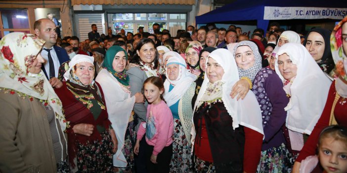 Akçaköy'de Çerçioğlu'na Sevgi Seli