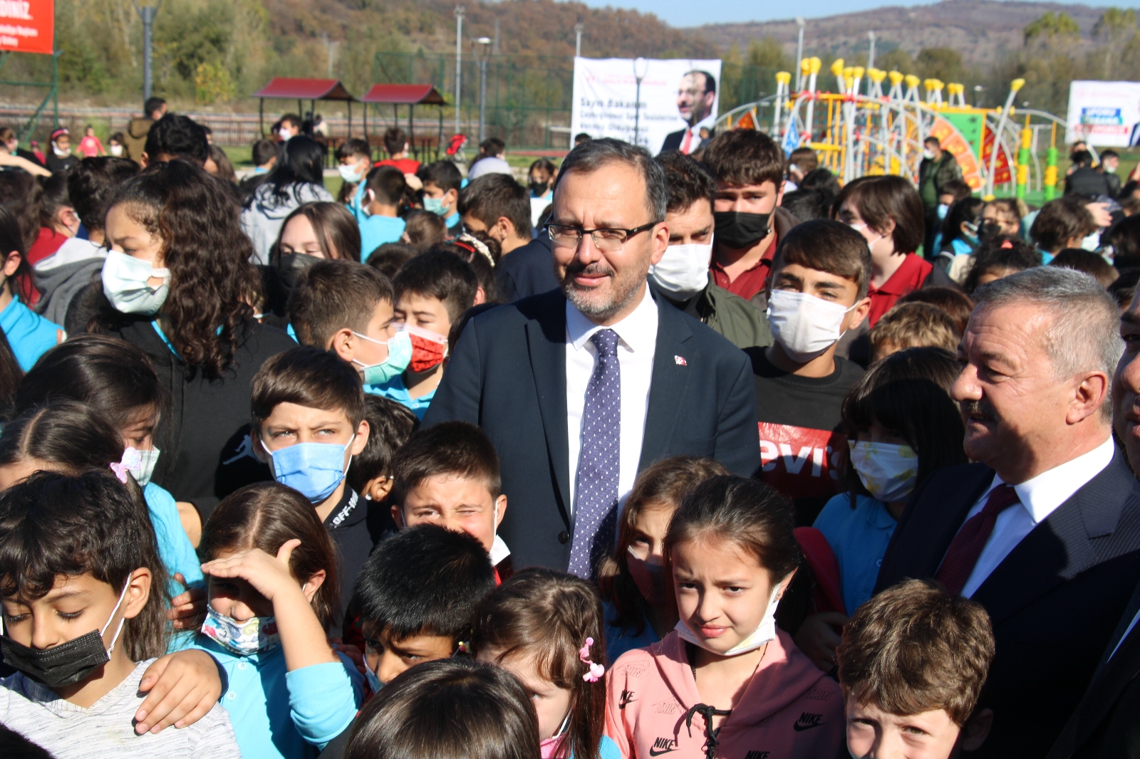 Bakan Kasapoğlu: “Sporun Bir Kültür Olarak Güçlenmesi En Büyük Hedeflerimizden”