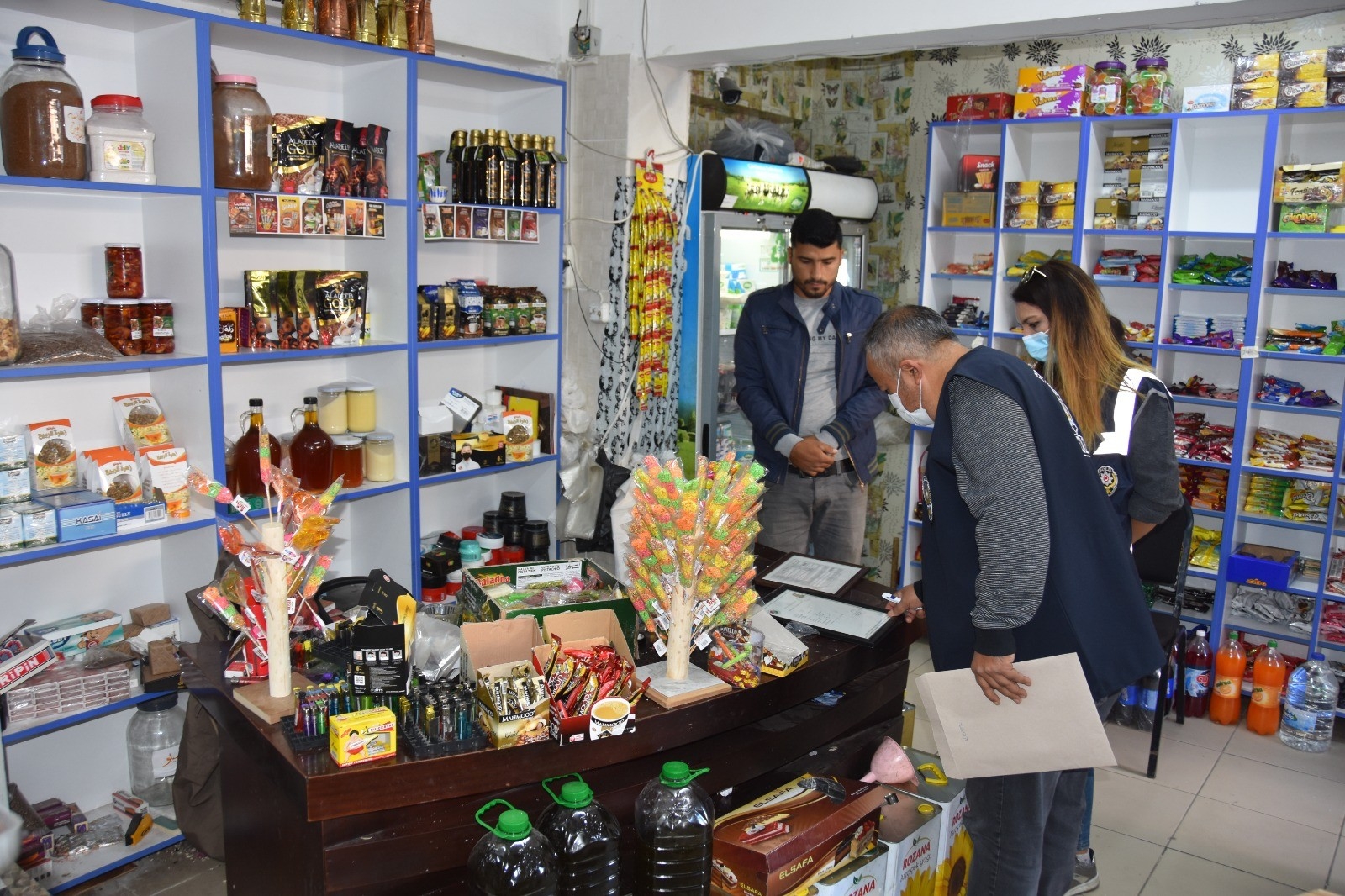 Antalya’da 238 Polisle Servis Araçları Ve Okul Çevrelerine Denetim