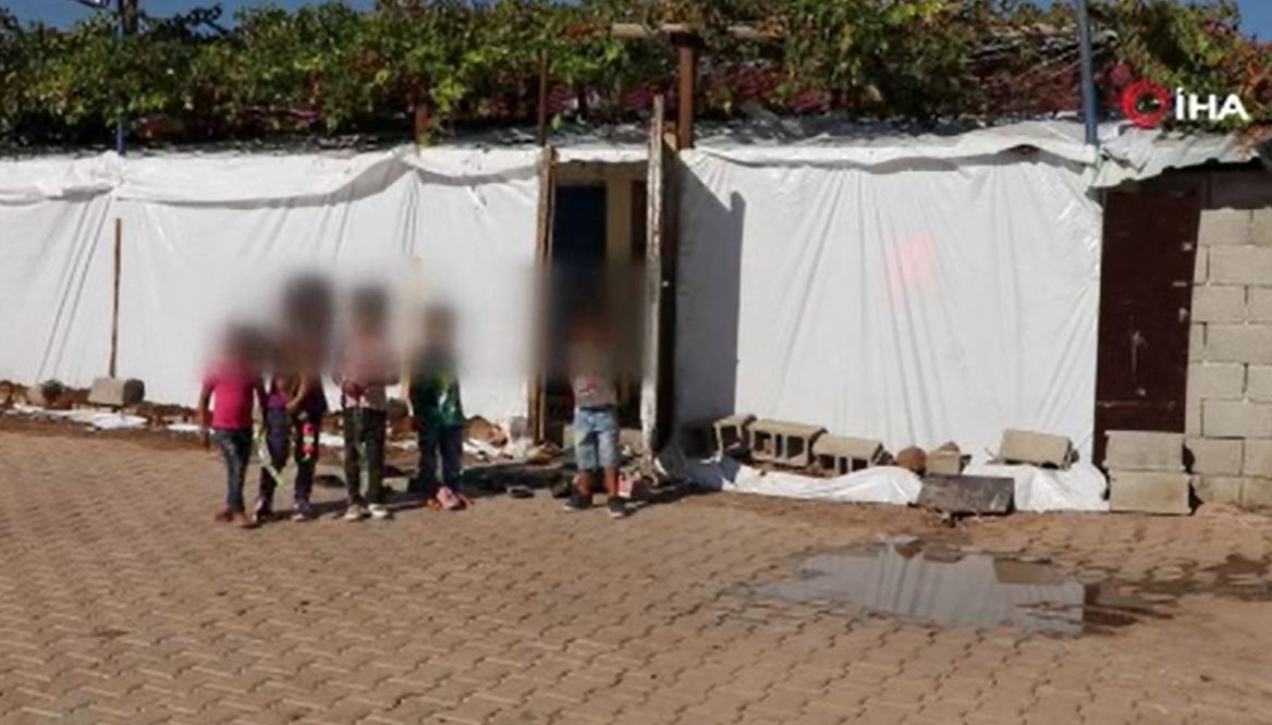 Anneleri babalarını öldürdü, 5 kız çocuğu yetim kaldı