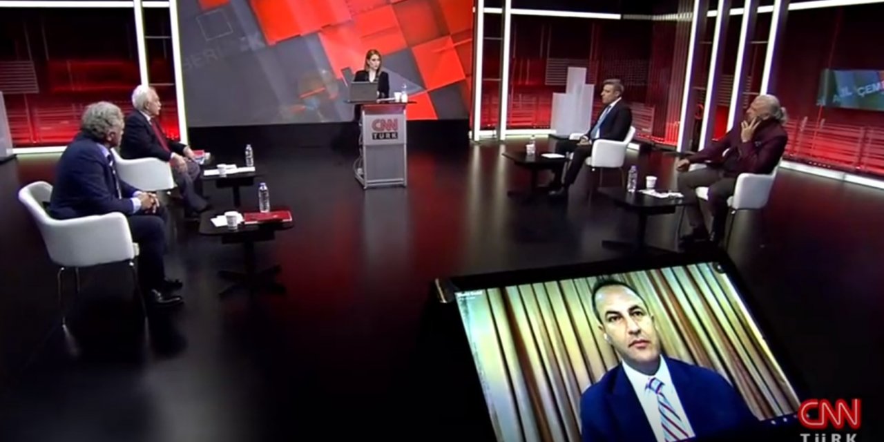 Öztürk Yılmaz canlı yayında rest çekti! Bütün gece tartışılmasının bir anlamı yok