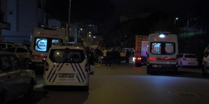 Pendik’te otomobil önce motosiklete ardından yayalara çarptı: 5 yaralı