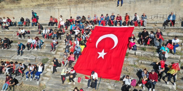 Aydın Büyükşehir Belediyesi Tarafından Ata'ya Saygı Doğa Yürüyüşü