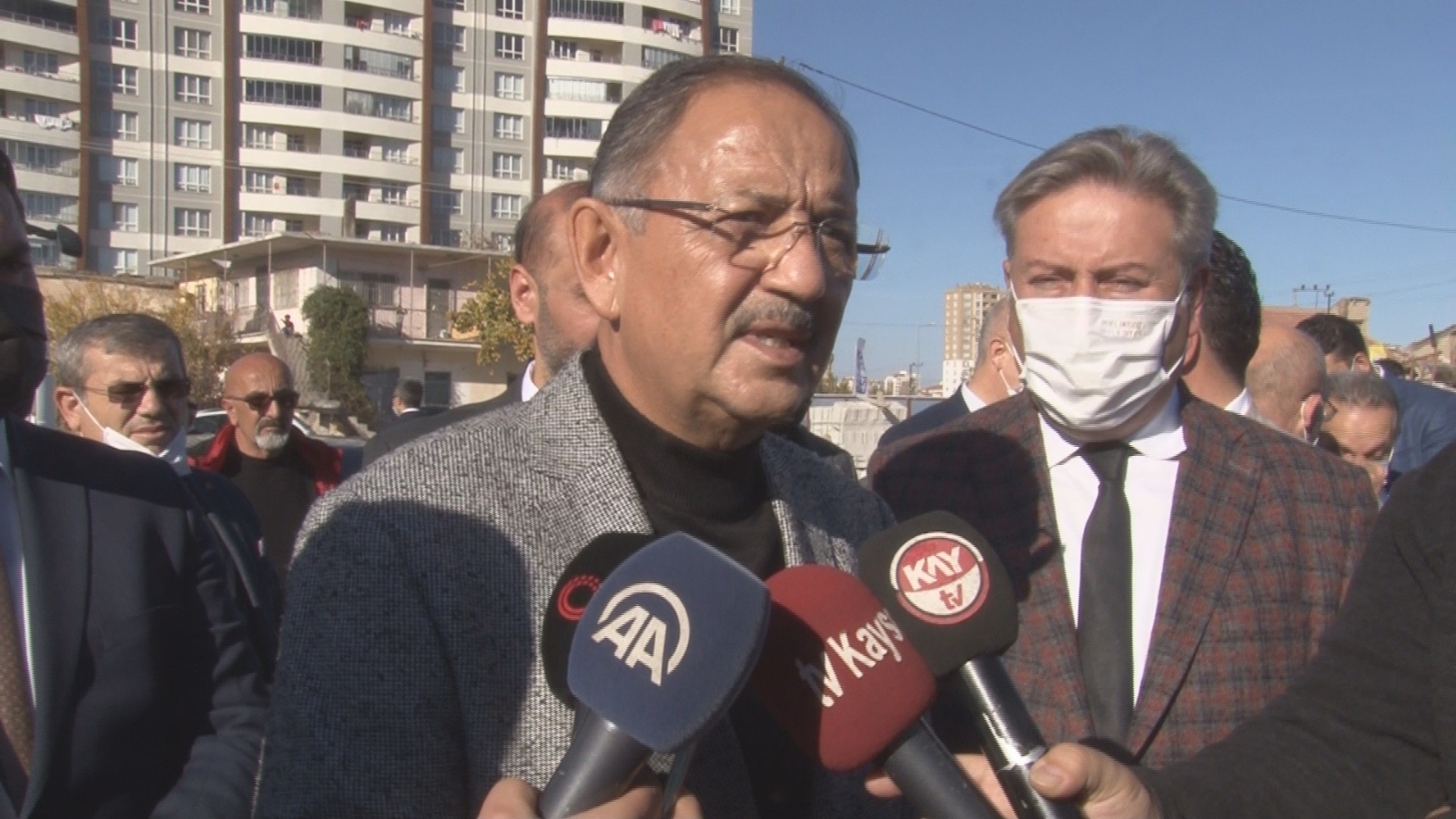 AK Parti’li Özhaseki’den Türkkan’a tepki