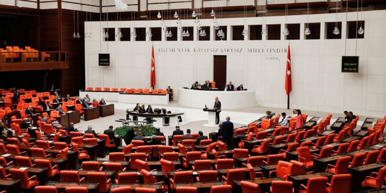 Meclis'in bu haftaki gündeminde 5'inci Yargı Paketi ve Azerbaycan Tezkeresi var