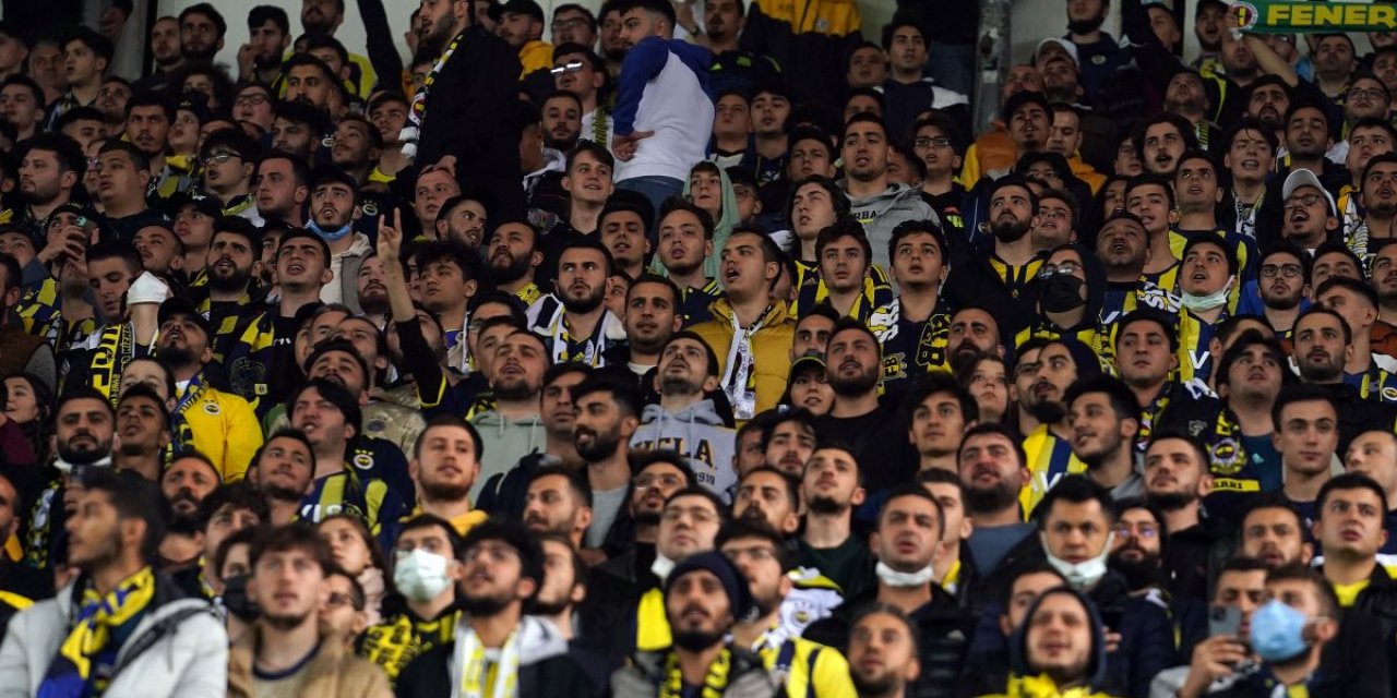 Kadıköy'de 'Yönetim istifa' sesleri