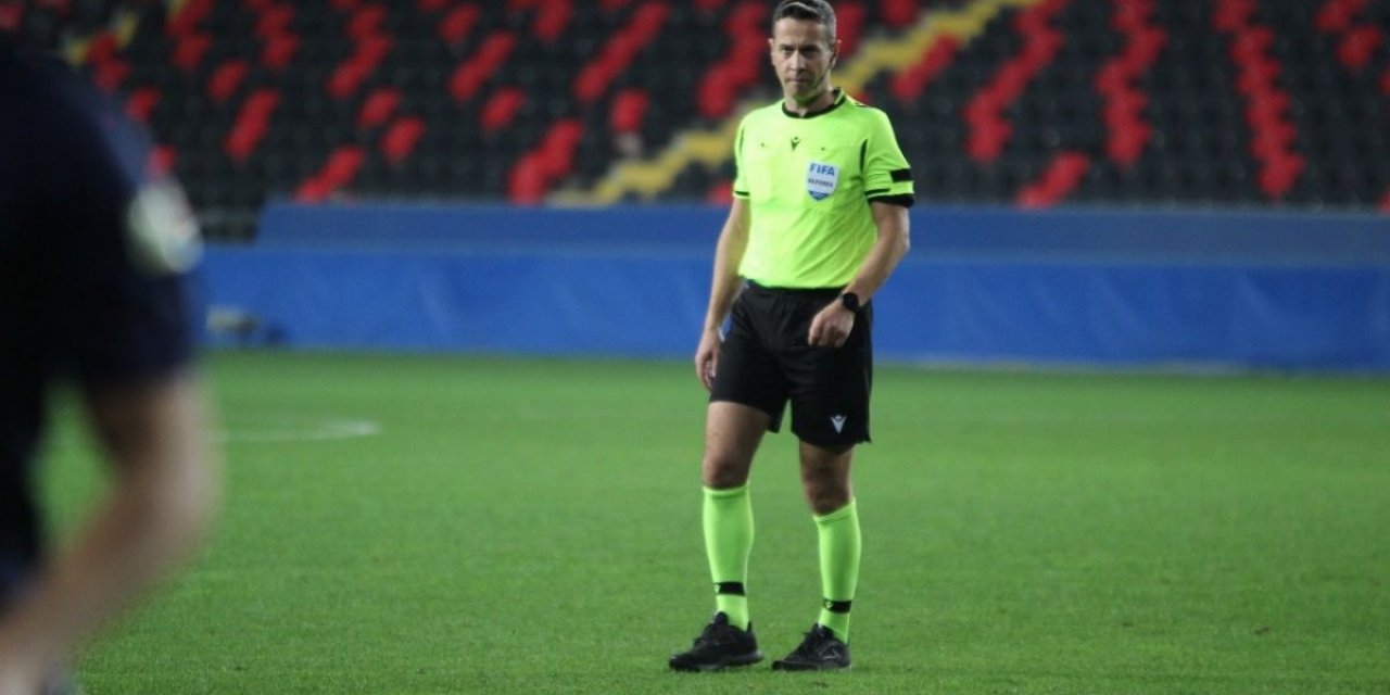 Halis Özkahya: Her maç öncesi, sonrası küfür işitmekten sıkıldım