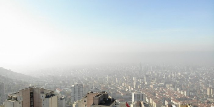 İstanbul’da güneşin sisle dansı: Adalar ve deniz kayboldu