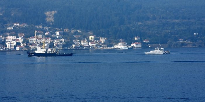 Rus savaş gemileri Çanakkale Boğazı’ndan geçti