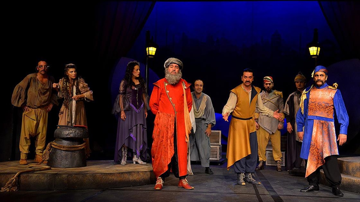 Devlet Tiyatroları 'Böcekbaşı Zülfiyar Efendi'nin Alelade Hayatı' İle Güldürecek