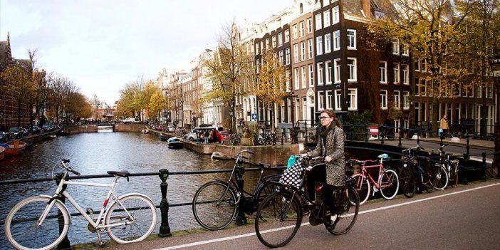 Hollanda'da Deniz Seviyesindeki Yükselişin 2 Metreye Ulaşabileceği Uyarısı