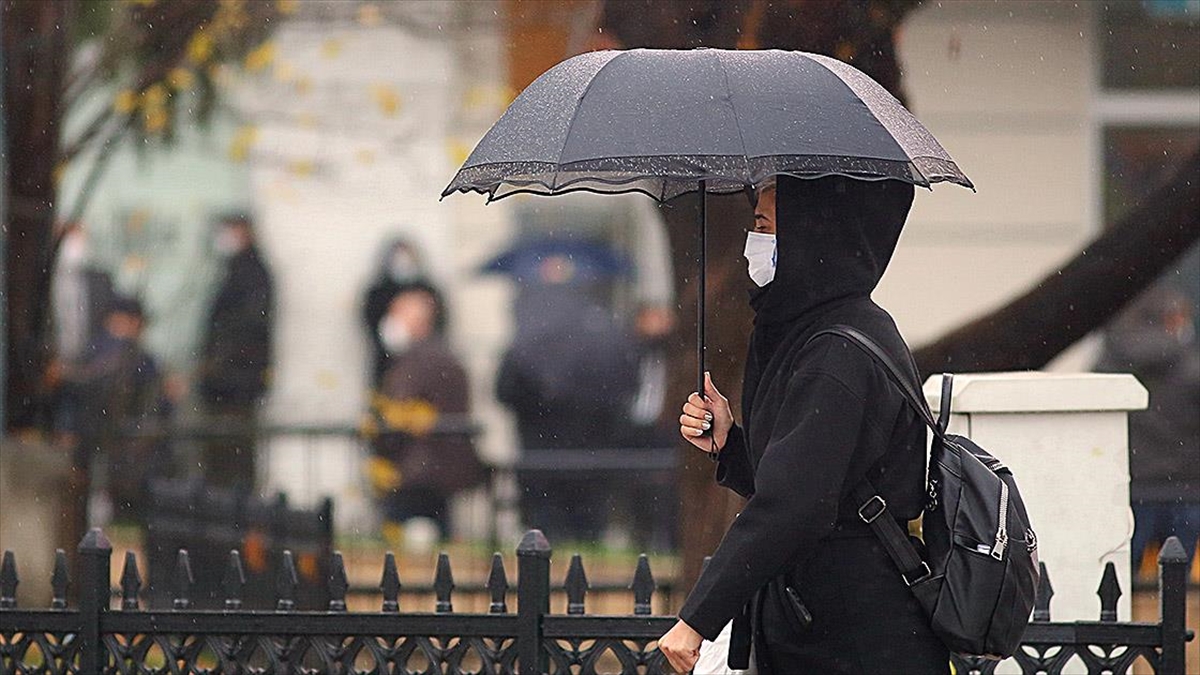 Meteorolojiden Karadeniz Bölgesi İçin Kuvvetli Yağış Uyarısı