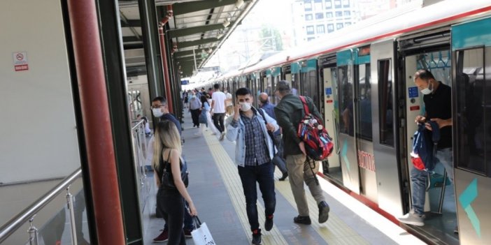 Yoğun siste Marmaray’da rekor yolcu
