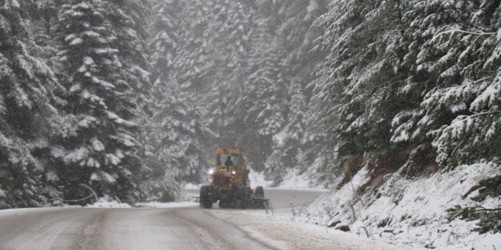Bolu’da yoğun kar yağışı