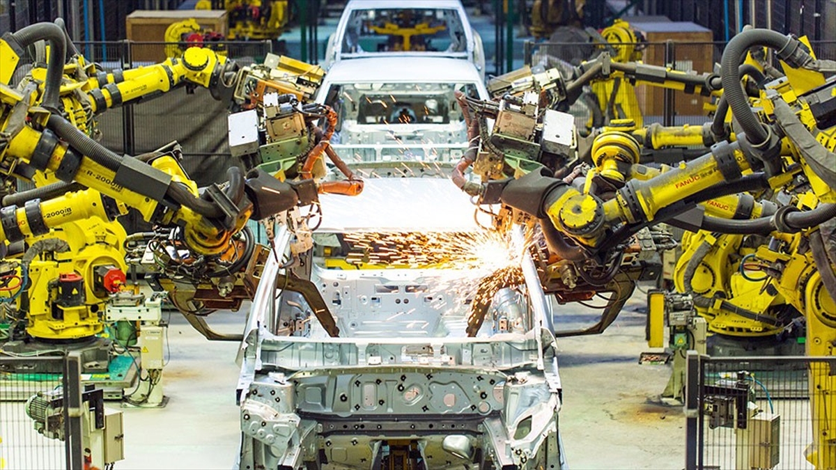 Ekonomide Robotların Ayak Sesleri Kovid-19 Salgını İle Arttı