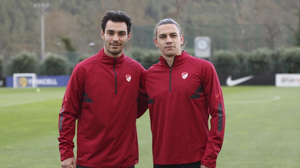 Kaan Ayhan Ve Taylan Antalyalı Dünya Kupası'na Katılacaklarına İnanıyor