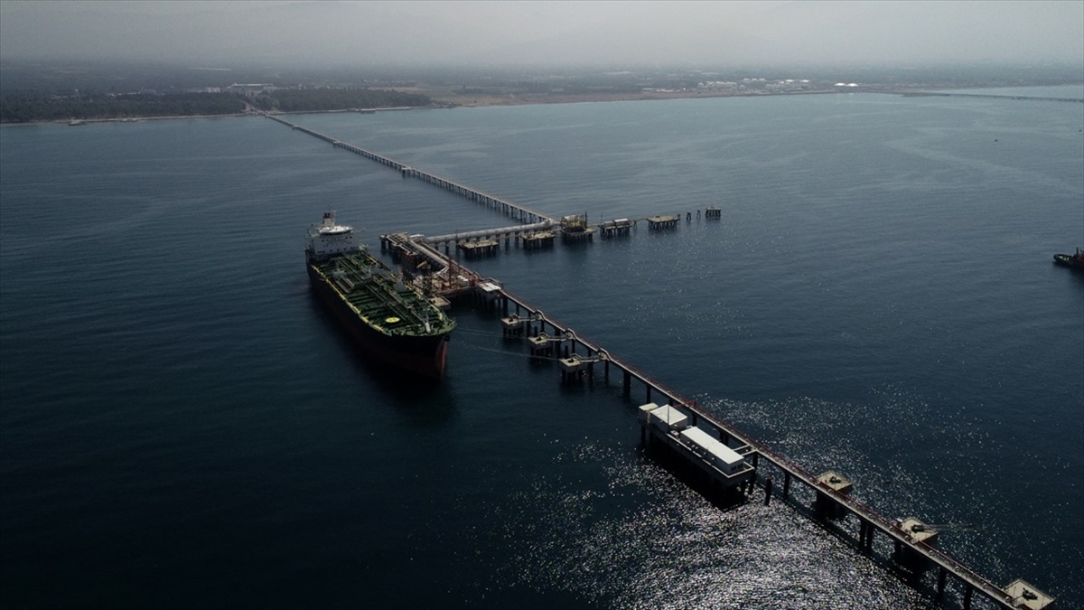 Türkiye'nin Üçüncü Fsru Tesisi 2022'de Devreye Alınacak