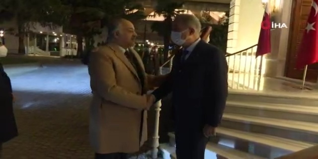 Bakan Akar, Katarlı mevkidaşıyla bir araya geldi