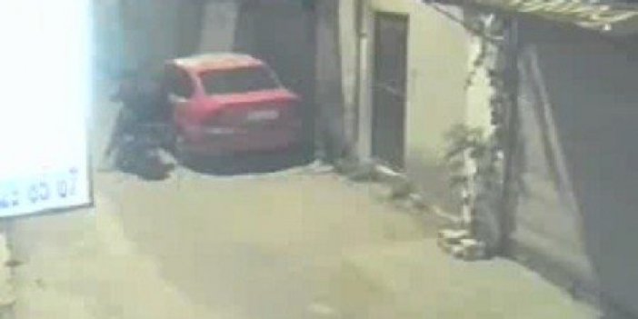 İzmir’de bir gecede 37 aracın lastikleri kesildi