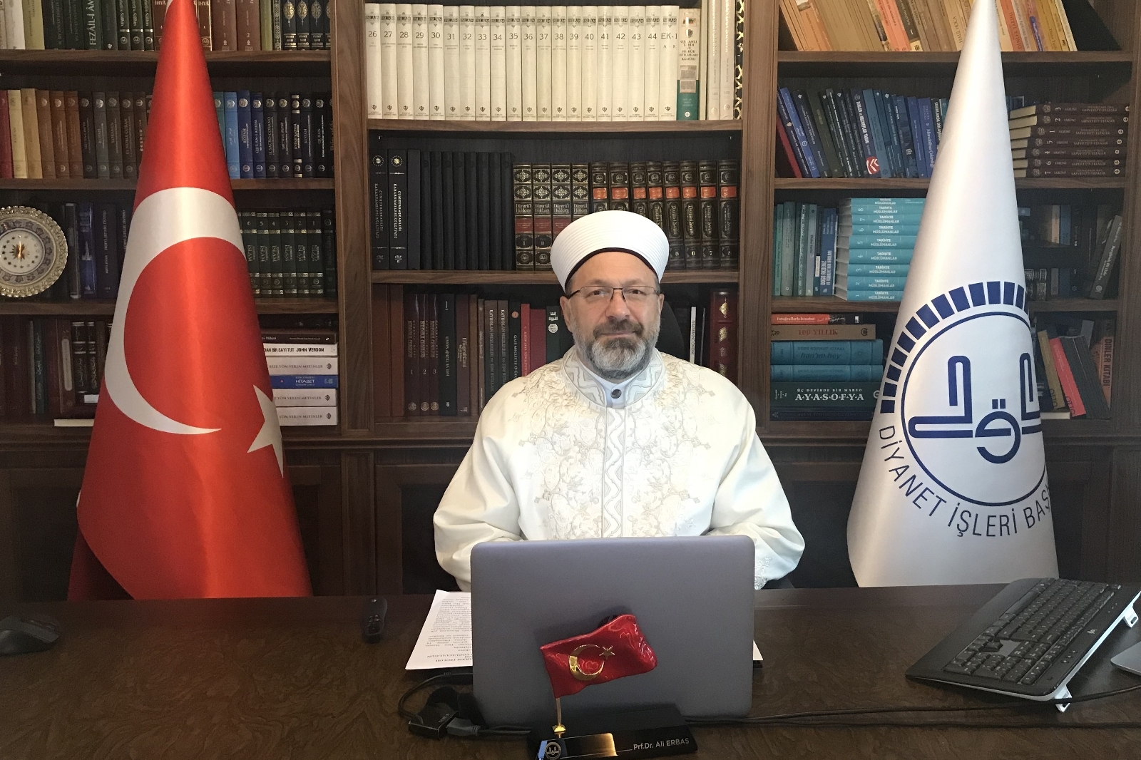 Diyanet İşleri Başkanı Erbaş: “İstikbalimiz Çocuklarımızı İyi Yetiştirmemizde“