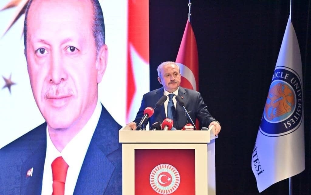 Şentop: “Darbelerinin Ne Manaya Geldiğini, En İyi Bilen Yerlerden Birisi De Diyarbakır’dır”