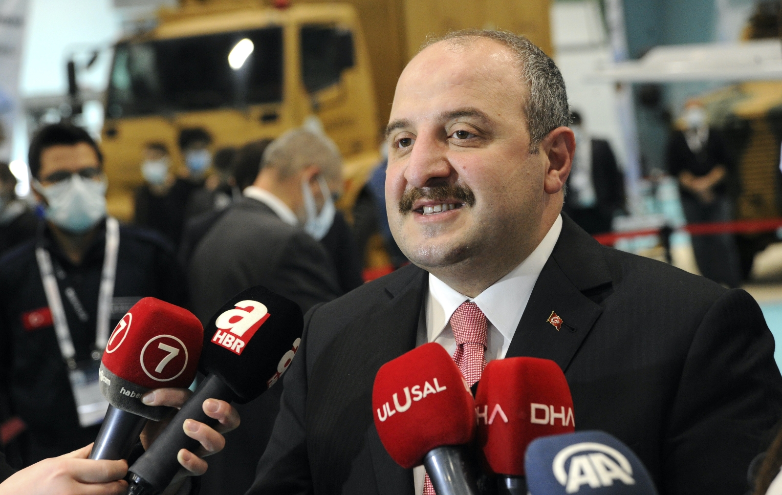 Bakan Varank: "Türkiye İHA’larıyla dünyadaki en önemli oyuncu"