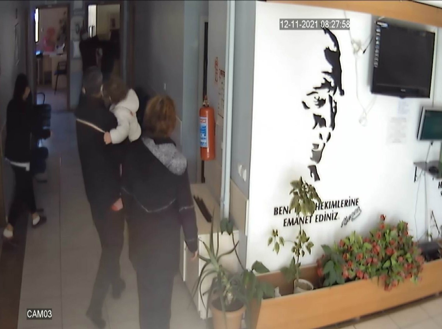 Aile hekimini istediği ilacı yazmadığı için darp etmiş