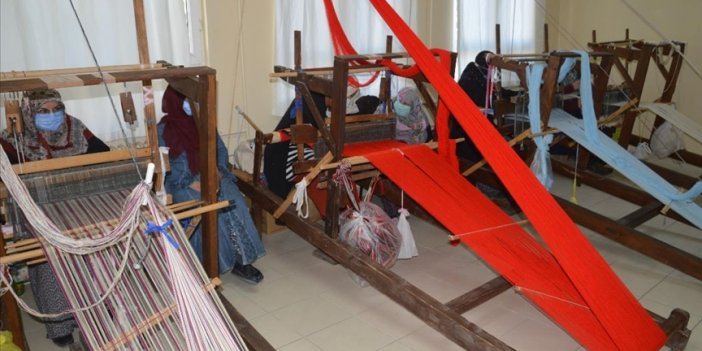 'Taraklı Bezi' dokumacılığı usta ellerde geleceğe taşınıyor