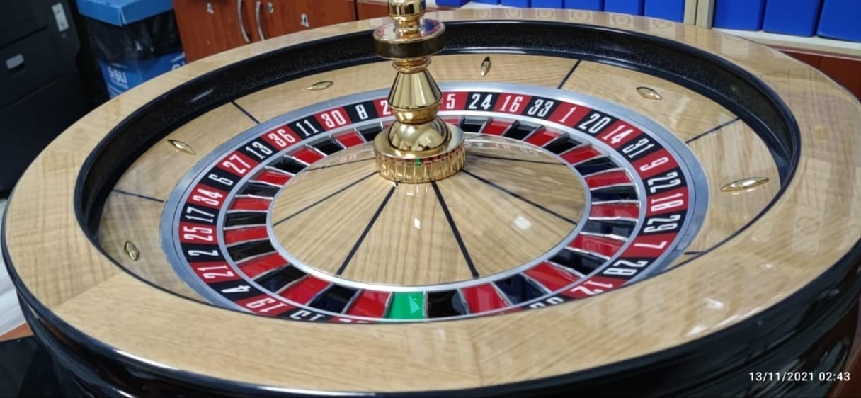 Şişli’de kumar oynanan iş yerine polis baskını