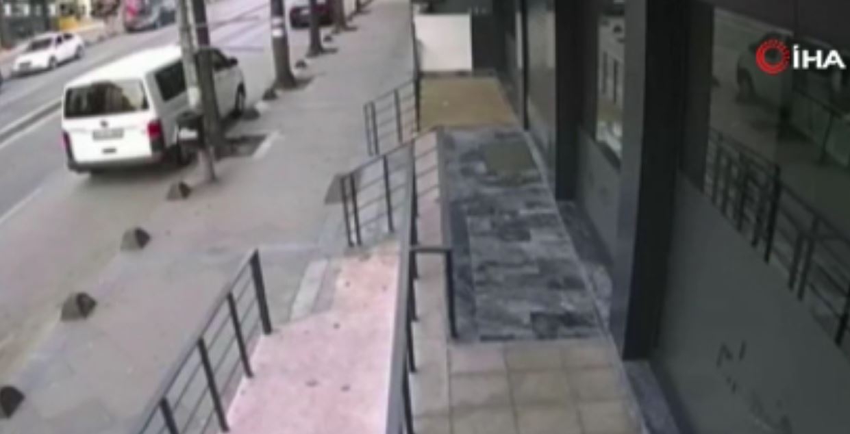 Bağcılar’da patlama anı kamerada