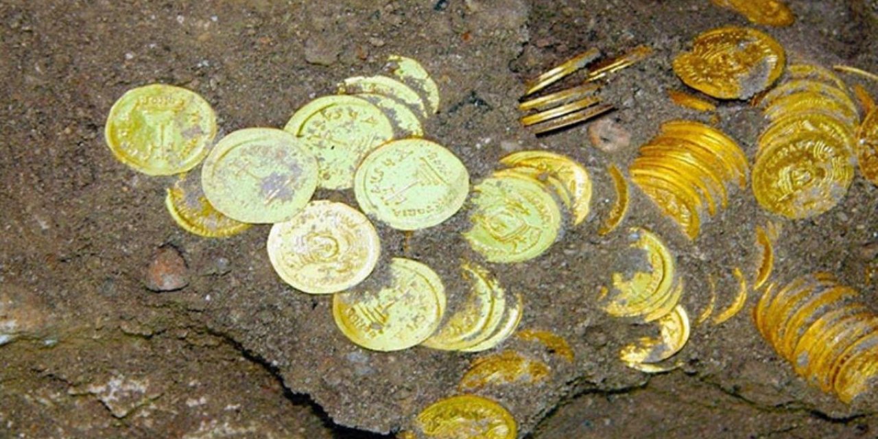 Amatör defineciden akılalmaz keşif! Dünyanın en büyük altın hazinesini ortaya çıkardı